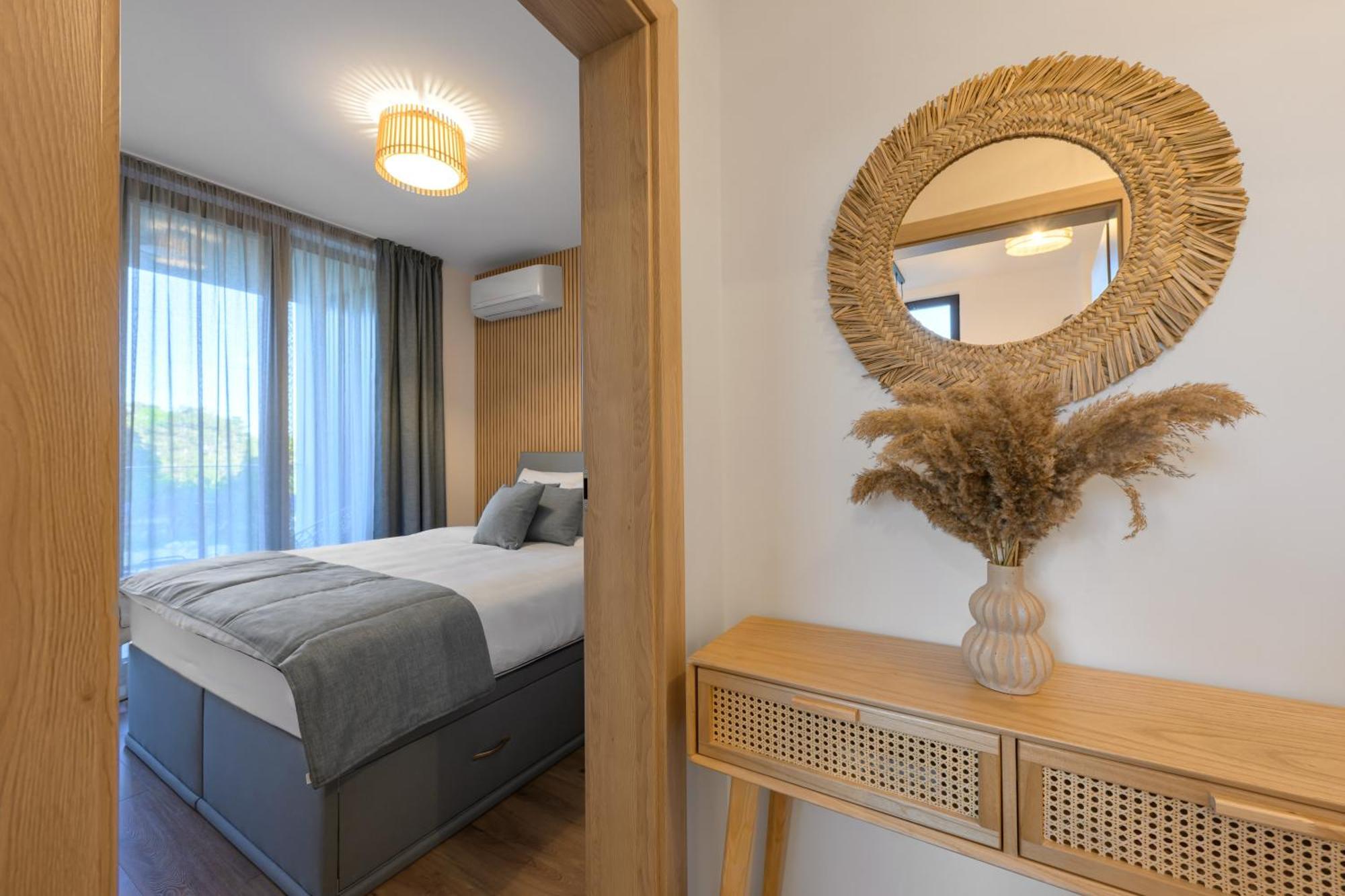 Boho Sea View One-Bedroom Pool & Spa Apartment Saints Constantine and Helena Exterior photo